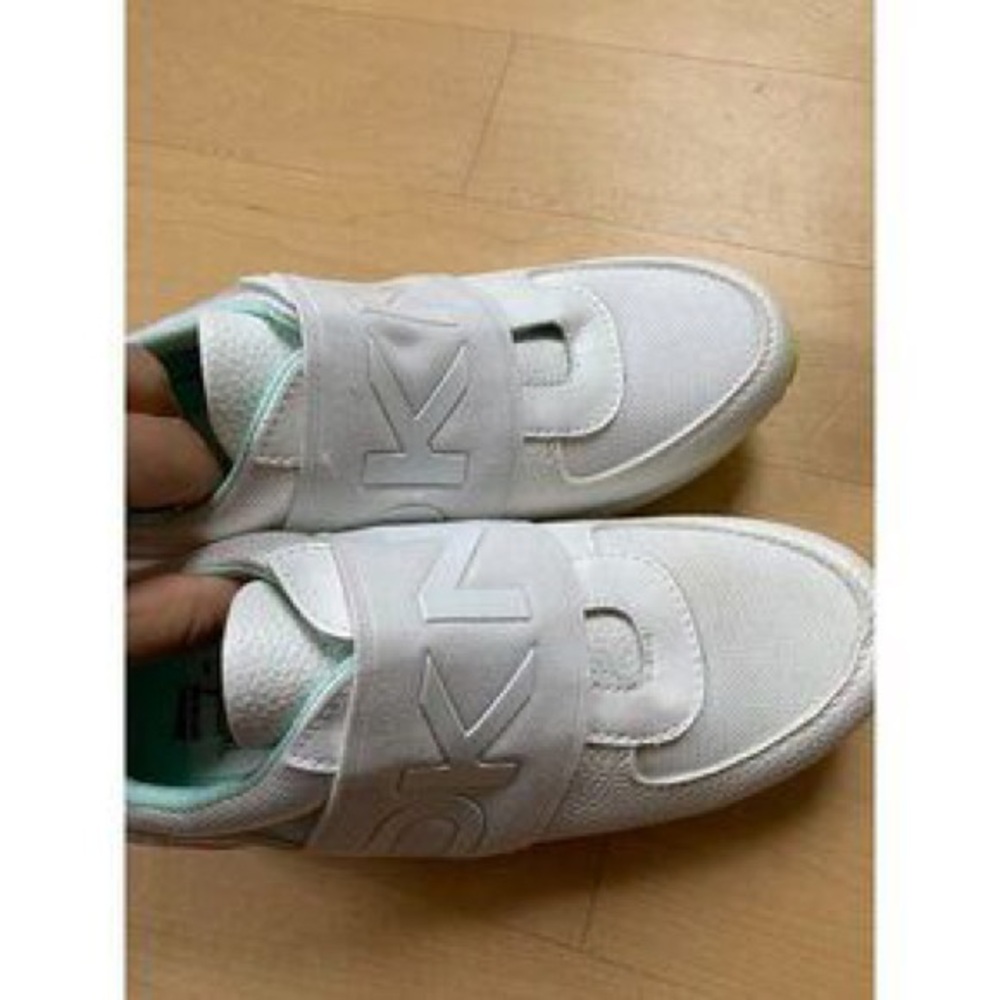 DKNY White Sneakers with Mint Green Interior - Picture 9 of 9